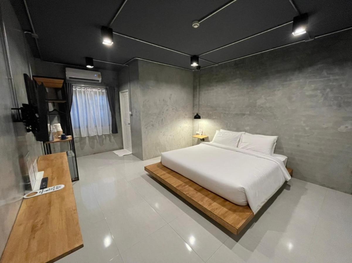 Loft Space Hotel Ranong Exterior foto