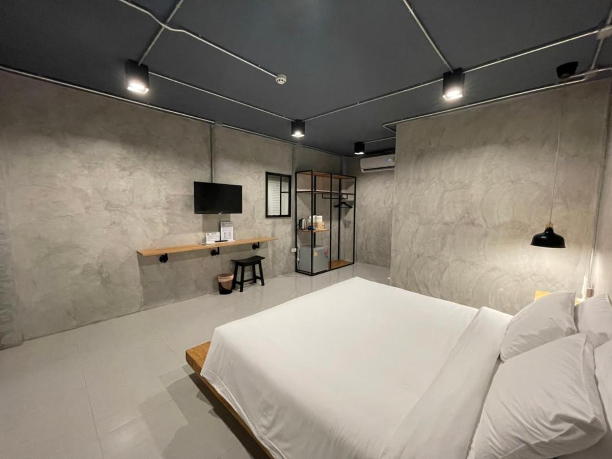 Loft Space Hotel Ranong Exterior foto