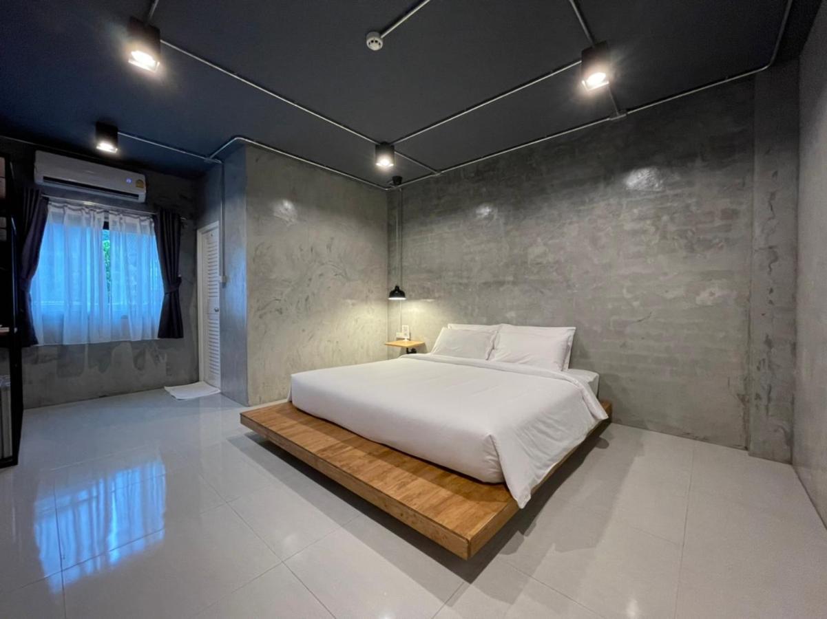 Loft Space Hotel Ranong Exterior foto